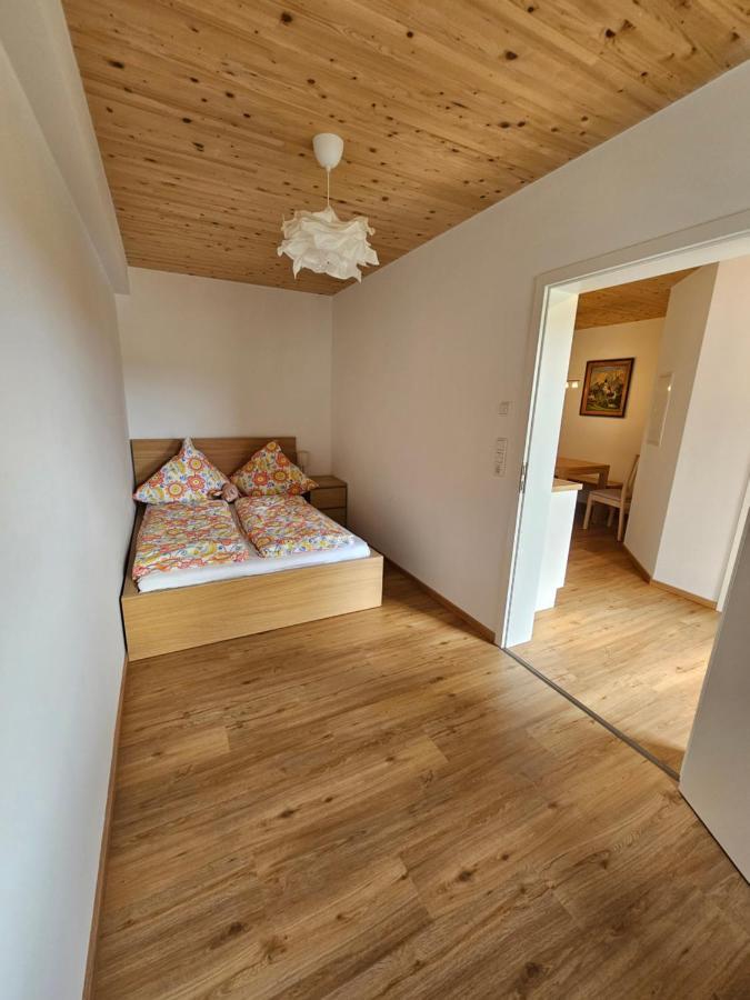 Moderne Ferienwohnung Auf Rups Hof Oberhocking Eksteriør billede